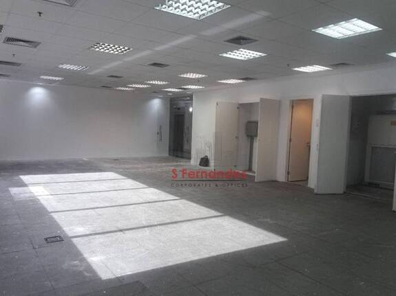 Conjunto Corporativo para alugar e comprar, Vila Olímpia São Paulo - SP Foto 7