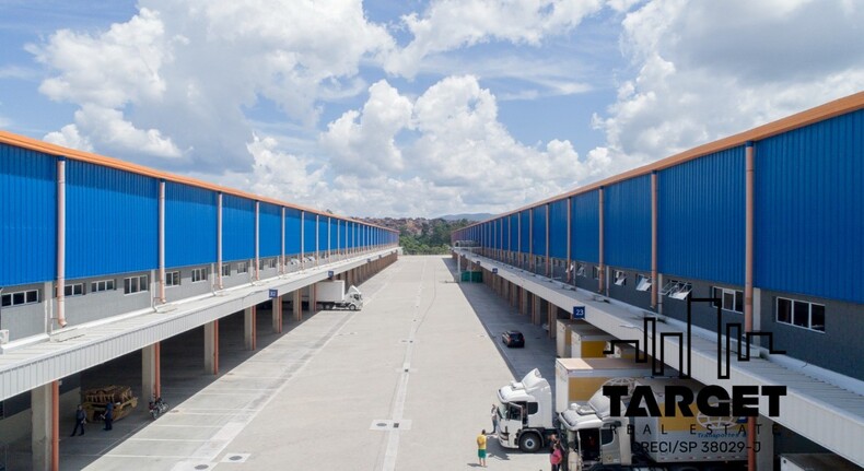 Galpão para alugar e comprar, Vila Nova Bonsucesso Guarulhos Foto 4