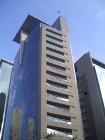 Building, Rua Funchal, Vila Olimpia, Sao Paulo, Brazil Stock Photo - Alamy